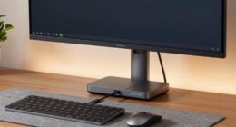 thunderbolt monitor desk setup